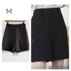 tiptop フロントタックスラックスショートパンツ ブラック　後ろゴム　M