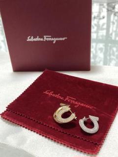 サルヴァトーレ・フェラガモのピアス　片耳用に　最終値下げ Salvatore Ferragamo - サルヴァトーレ フェラガモのピアス 片耳