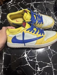 nike travis scott エアジョーダン1 カナリー