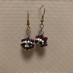 白いふくろうさんのイヤリング　ハンドメイド 白いふくろうさんのイヤリング ハンドメイド