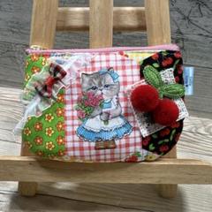 四角い小物入れ☆ハンドメイド.コヤンイサムチョン 四角い小物入れ♡ハンドメイド．コヤンイサムチョン - メルカリ