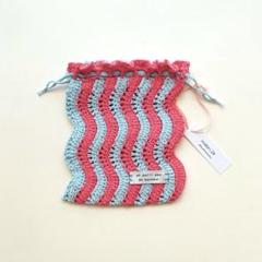 うねうね巾着　ポーチ　ピンクブルー　かぎ編み　ハンドメイド