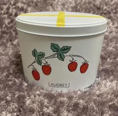 オードリー　缶 オードリー 缶
