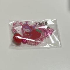 いちご新聞 50周年 クロミ シークレットストラップ - メルカリ