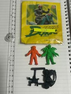 明治　仮面ライダーBLACK 消しゴム　アネモネ怪人　当時物　イメージカラー 明治 仮面ライダーBLACK 消しゴム アネモネ怪人 当時物 イメージ