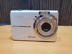 動作確認済　オリンパス コンパクトデジタルカメラ X-750 Amazon | OLYMPUS デジタルカメラ μ750 サンセットレッド μ-750