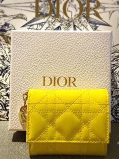 2025年最新】lady dior ロータスウォレット イエローの人気