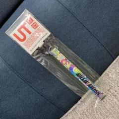 【新品/送込】ユニクロ ビリーアイリッシュ×村上隆UT ノベルティ キーホルダー