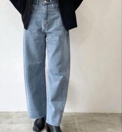 『期間限定値下げ中』加工デニムカーブパンツ