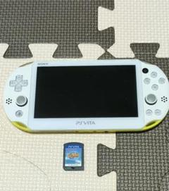 PS Vita Wi-Fiモデル ライムグリーン/ホワイト PCH-2000