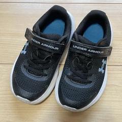 UNDER ARMOUR キッズ スニーカー 18.0cm