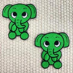 刺繡ワッペン　ゾウ　象　緑　２枚セット　特価