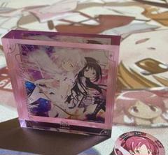 ポーカー　魔法少女まどかマギカコラボトーナメント優勝トロフィー。 ポーカー 魔法少女まどかマギカコラボトーナメント優勝