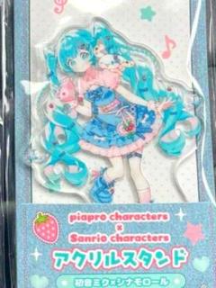 初音ミク　ファミリーマート　つなこ　缶バッジ　アクリルスタンド　まとめ売り 初音ミクファミリーマートつなこ缶バッジアクリルスタンドまとめ売り