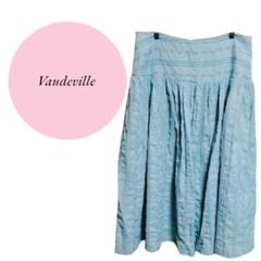 【Vaudeville】日本製♡刺繍総柄♡プリーツフレアスカート♡水色系♡可愛い