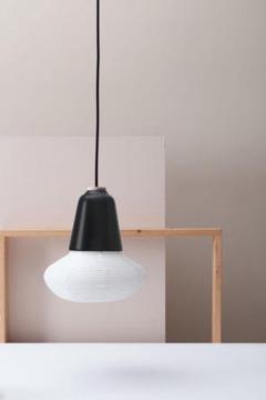 CFK88 展示品 キムデザインスタジオ ニューオールドライト Mサイズ 黒 m77644517941_1.jpg?1740198955