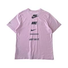 NIKE　デザインTシャツ　プリント　マルチロゴ　ピンク　ワンポイント