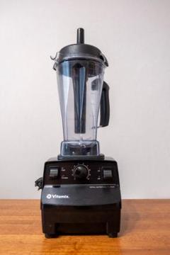 バイタミックス　Vitamix VM0111　美品 ミキサー　ジューサー　離乳食 バイタミックス Vitamix VM0111 美品 ミキサー ジューサー 離乳食
