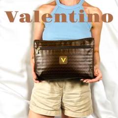 Valentino　ヴァレンティノ　Vロゴ パターン クラッチバッグ