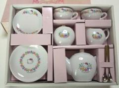 【1995年】HELLO KITTY★ミニチュア陶器 ティータイム６点 ★中古品 1997年 サンリオ キティ 陶器 ミニチュア ティーセット - メルカリ