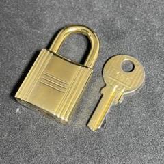 ⭐️極美品⭐️エルメス　カデナ　パドロック　鍵　no.110 男女共用　シルバー 極美品 エルメス キー 鍵 162番 シルバー パドロック カデナ