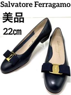 フェラガモ パンプス 黒 ブラック ヴァラリボン　ガンチーニ 美品 希少 美品✨フェラガモ Ferragamo ブラック 黒 リボンパンプス ヴァラ