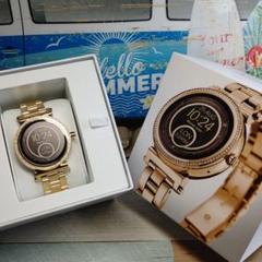 【新品!!】マイケルコース ☆ 腕時計 スマートウォッチ ソフィー ゴールド マイケルコース/Michael Kors/腕時計/レディース/SOFIE/ソフィー