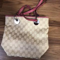 Gucci GGパターン ショルダーバッグ ピンク