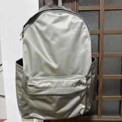 本物保証!  ラシット美品！シルバーグレー メルカリ - コラボリュック大容量 バッグ