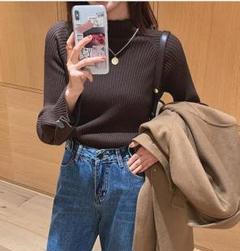 ☘️レディース ニット タートルネック トップス 長袖 ブラウン 袖ボタン付