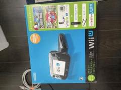 Wii U 32GB + Mario Kart 8 + Wii Fit U