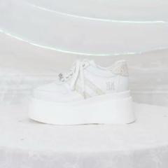 RoseMuse ロゼミューズ Glitter point sneakers