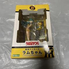 未使用 箱痛みあり 阪神タイガース うる星やつら　フィギュア　ラムちゃん　色違い 未使用 箱痛みあり 阪神タイガース うる星やつら フィギュア