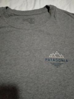 【PATAGONIA】 Tシャツ（グレー・Mサイズ）