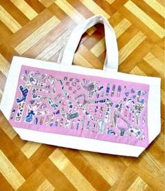 モラ刺繍を施した まちの広いトートバッグ ハンドメイドです