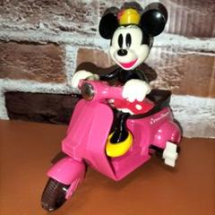 ディズニーシー　ミニースクーターフィギュア
