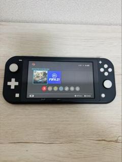 ニンテンドースウィッチライトグレー本体 + FIFA21ソフトモンハンライズ付き
