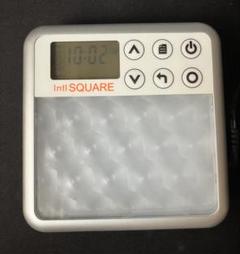 intiSQUARE 光目覚まし時計