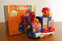 ★SL機関車【x-324】 ブリキのおもちゃ 汽車 トラム Amazon｜ブリキのおもちゃ SL 鉄製 置物 乗り物 鉄道 汽車 蒸気