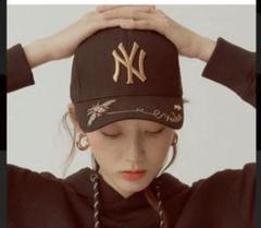 日本未入荷　MLB 韓国　ベースボール　男女　キャップ　NY 刺繍　ゴールド　金 日本未入荷 MLB 韓国 ベースボール 男女 キャップ NY 刺繍