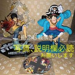 【特価】ワンピース ルフィ フィギュア 缶バッジ付き