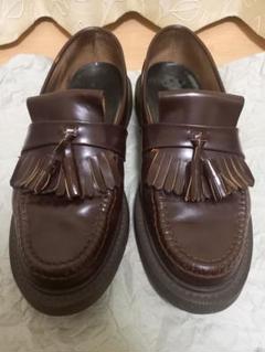 【着用数回】Loake タッセルローファー　7 1/2　ボルドー 美品】LOAKE タッセル付きローファー ボルドー
