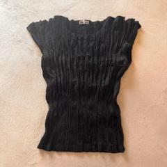 ISSEY MIYAKE me 半袖 カットソー Tシャツ シワ加工 ブラック ISSEY MIYAKE イッセイミヤケ me しわ加工 半袖 Tシャツ ピンク