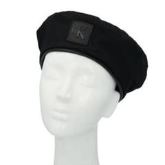 Calvin Klein ベレー帽のサムネイル