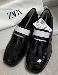 ※大人気ZARA※エナメルヒールローファー∗*゜23.5cm〜24cmです。 大人気ZARA※エナメルヒールローファー∗*゜23.5cm〜24cmです。
