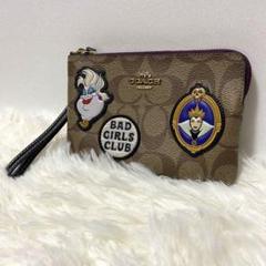 美品✨Coach ポーチ Disney コラボ ヴィランズ シグネチャーのサムネイル