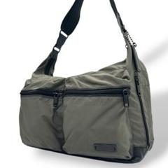 希少 COACH☆ショルダーバッグ 斜め掛け ナイロン レザー A4収納可 黒 コーチ ショルダーバッグ 緑 斜め掛け可 A4収納 ナイロン レザー