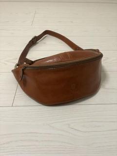 I MEDICI(イ メディチ) レザー ボディバッグ ラージ ブラウン I MEDICI イ メディチ ラージファニー ウエストバッグ ブラウン
