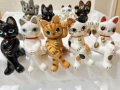 足組み招き猫 招き猫 天使