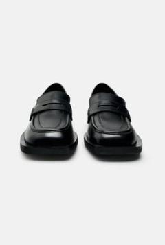【新品未使用品】ZARA 本革 スクエア 変形ローファー 新品未使用品】ZARA 本革 スクエア 変形ローファー